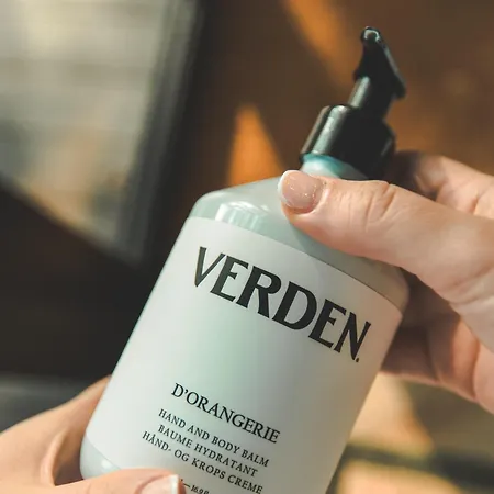 別荘 The Burniston